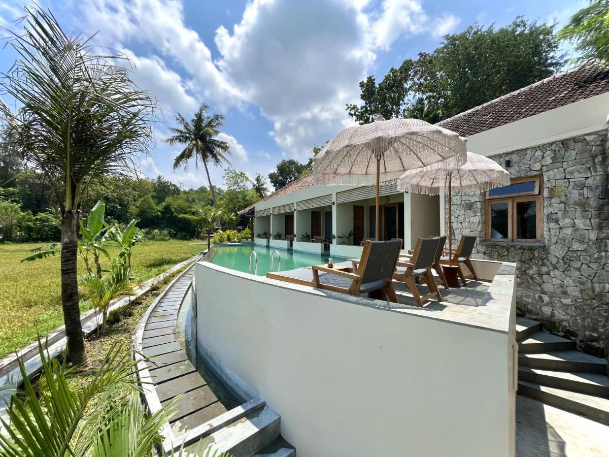 Boutique Villa Jogja Senang Putjung Exteriör bild