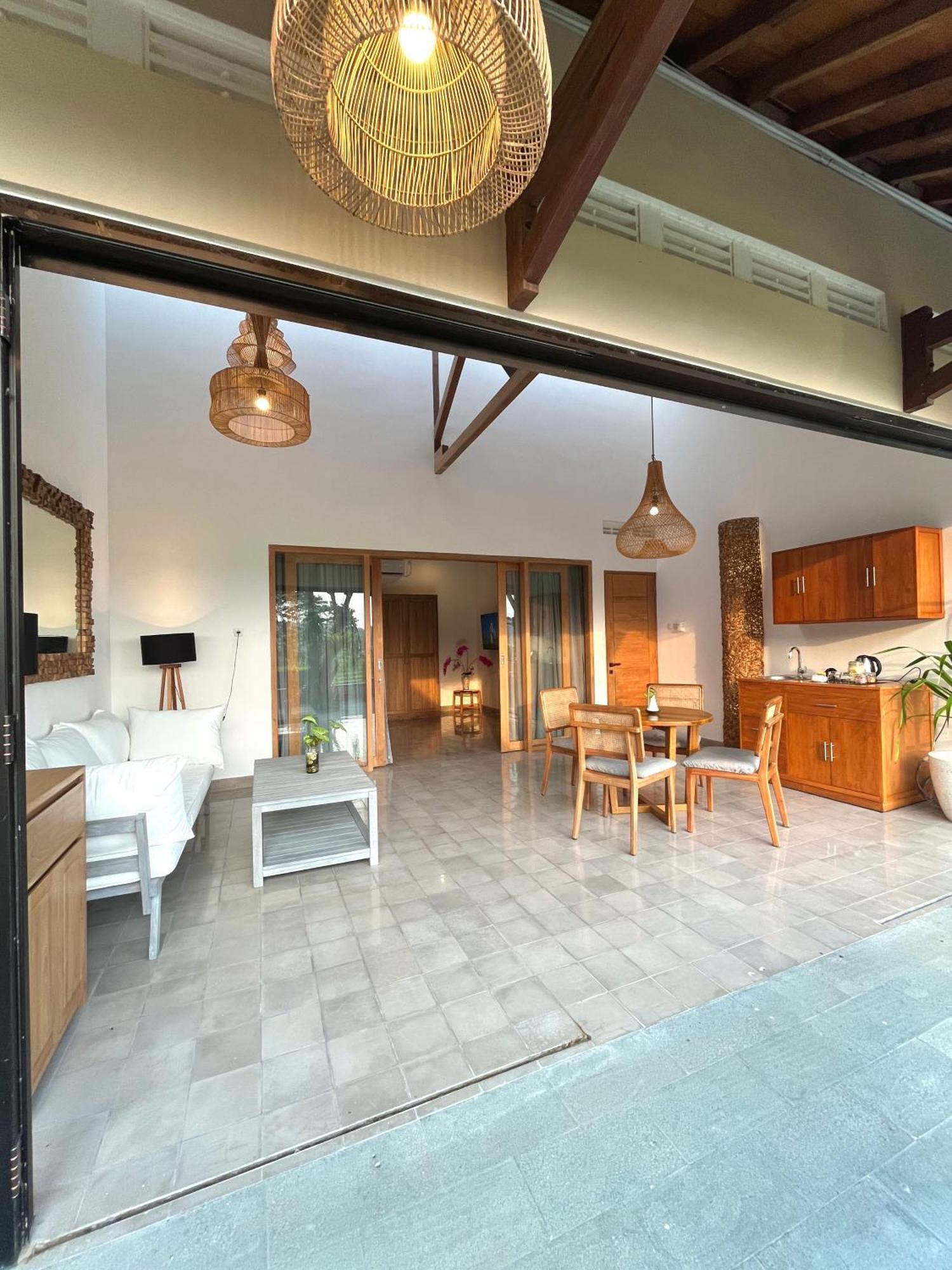 Boutique Villa Jogja Senang Yogyakarta Exteriör bild